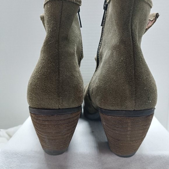 Born suede Aire boots olive - Picture 7 of 14